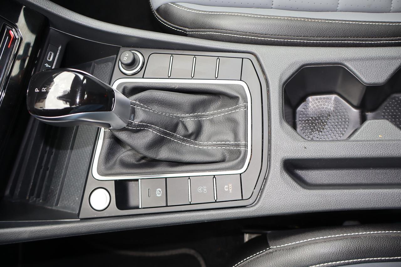 2025 Volkswagen Jetta Comfortline AUTO Photo