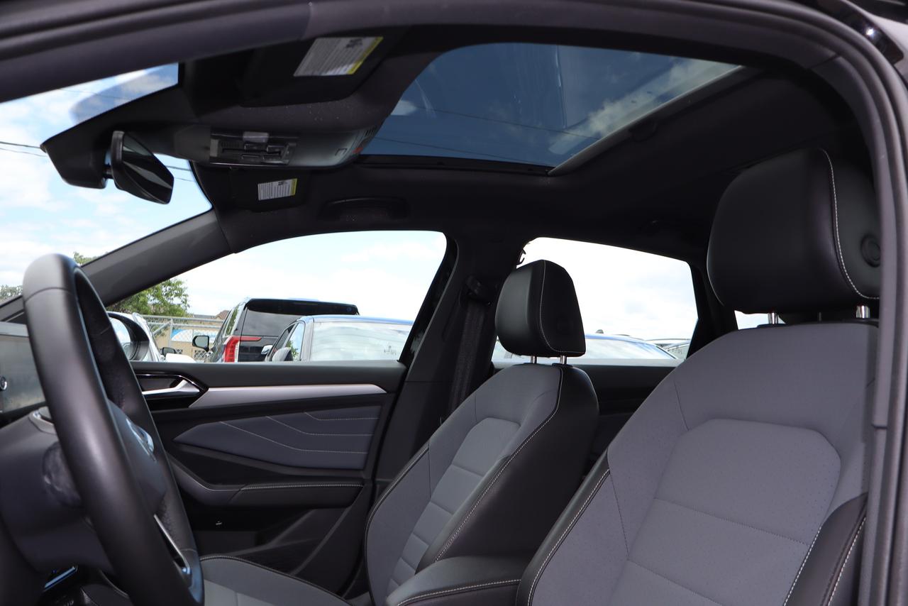 2025 Volkswagen Jetta Comfortline AUTO Photo