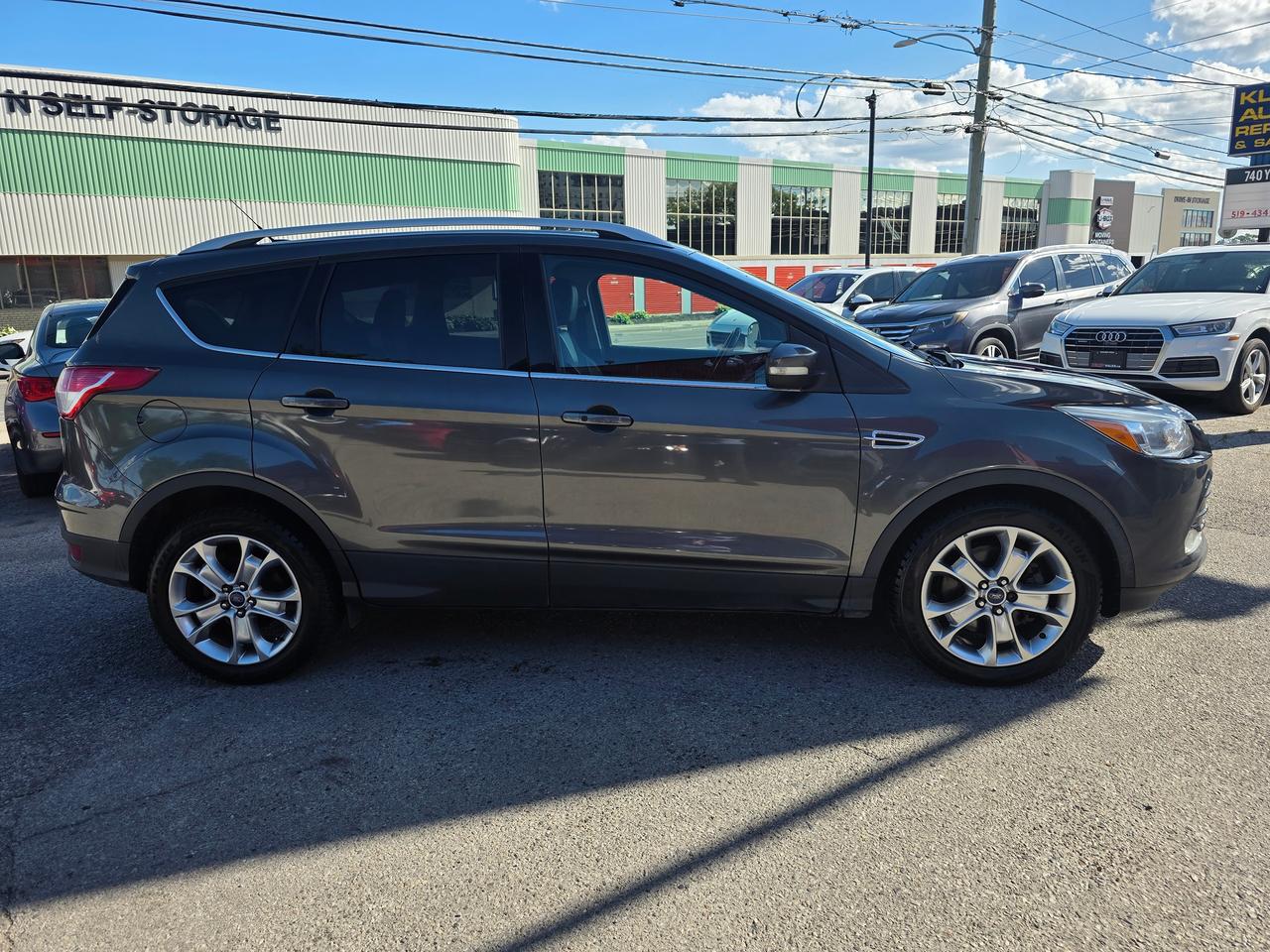 2015 Ford Escape Titanium 4WD Photo