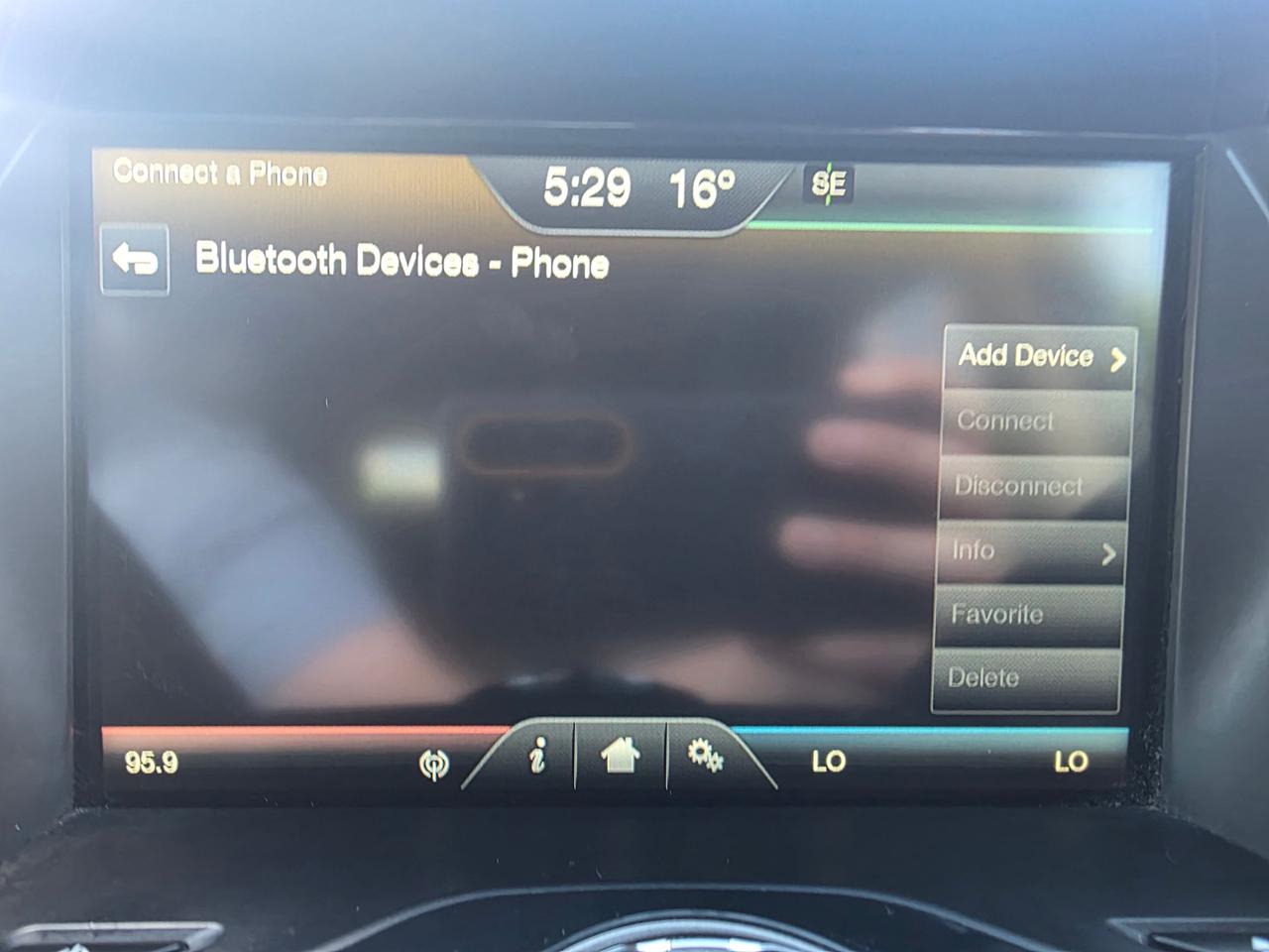 2015 Ford Escape Titanium 4WD Photo