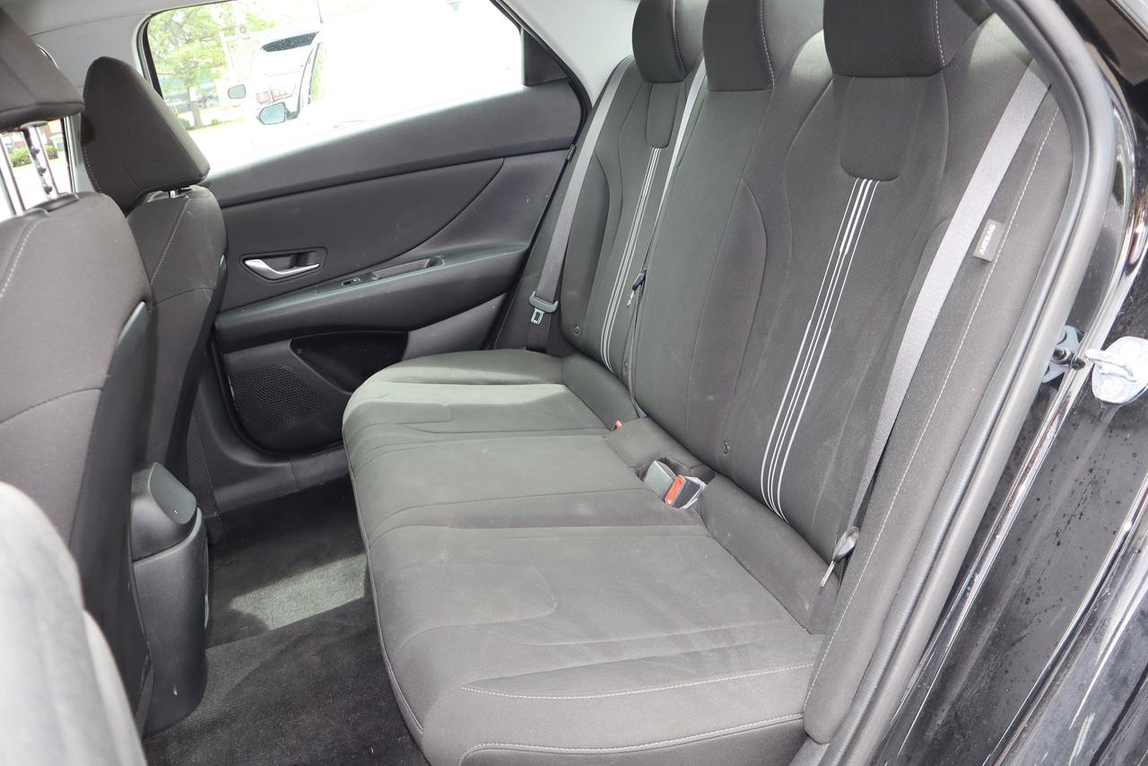 2025 Hyundai Elantra Preferred IVT w/Tech Pkg Photo