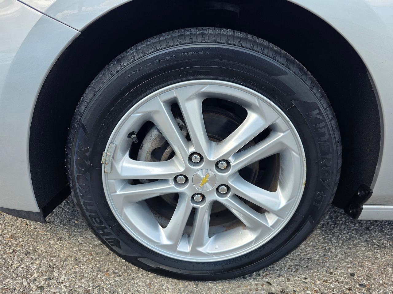 2016 Chevrolet Cruze LT Photo