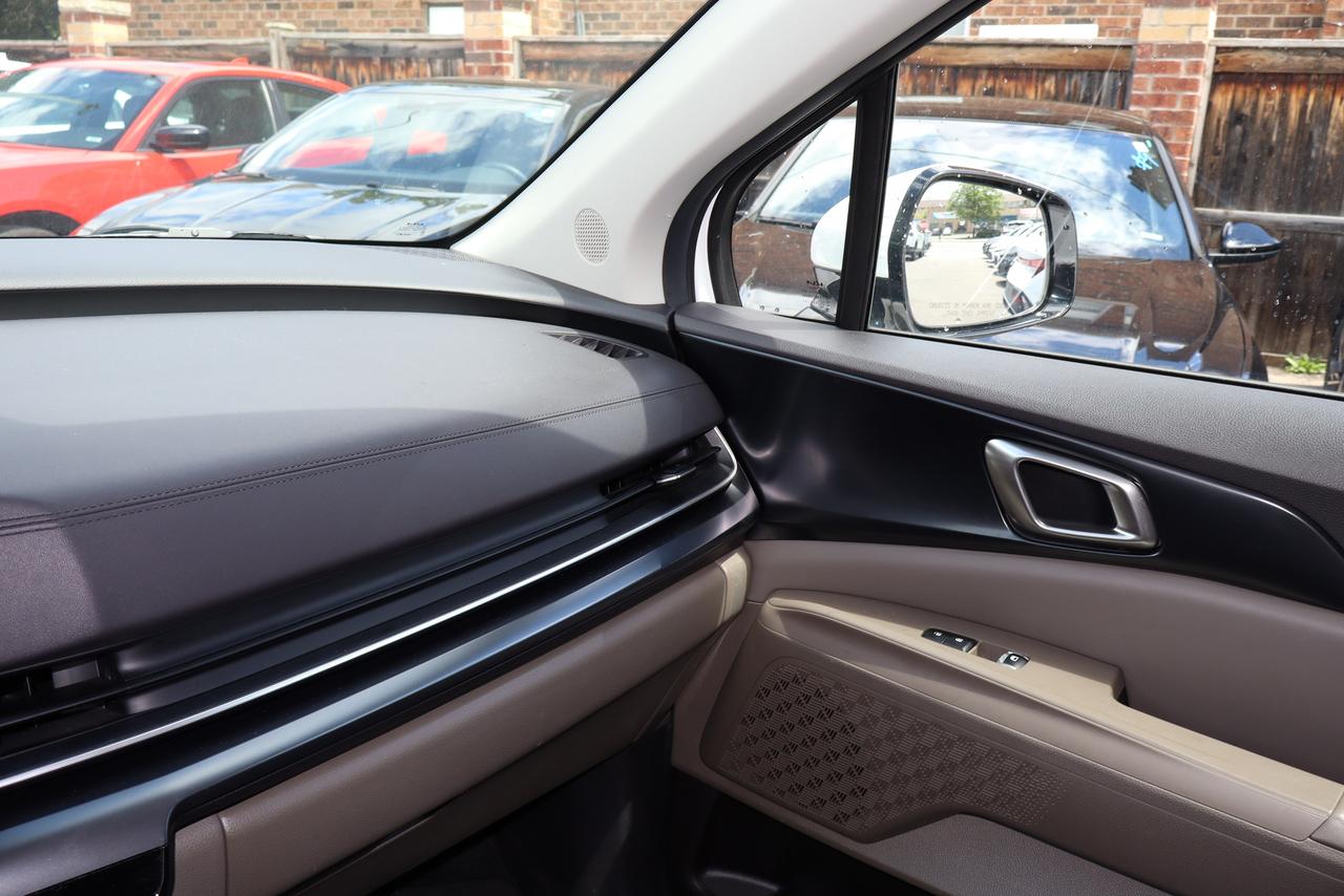 2025 Kia Carnival LX Photo
