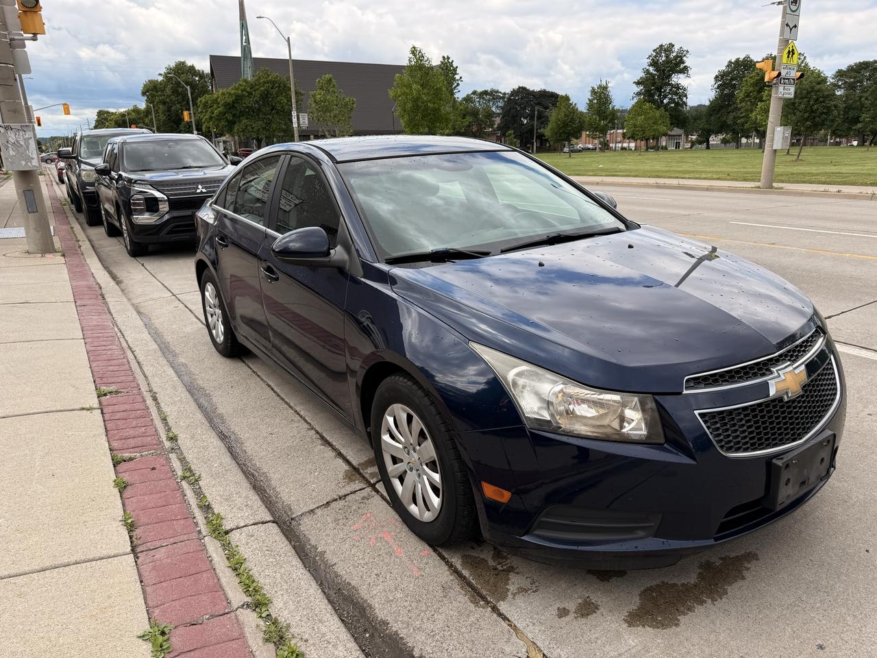 2011 Chevrolet Cruze 4dr Sdn LT Turbo w/1SA Photo