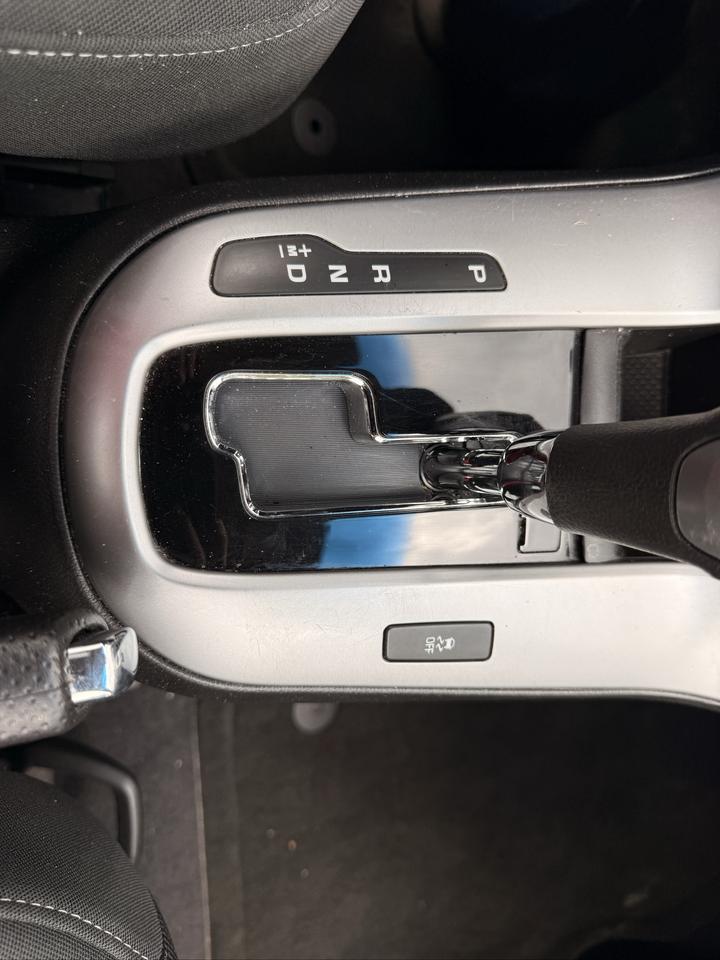 2011 Chevrolet Cruze 4dr Sdn LT Turbo w/1SA Photo