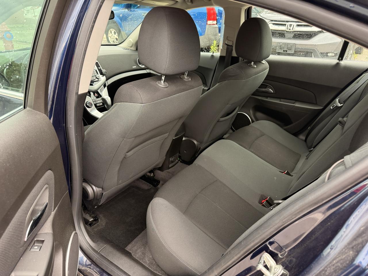 2011 Chevrolet Cruze 4dr Sdn LT Turbo w/1SA Photo