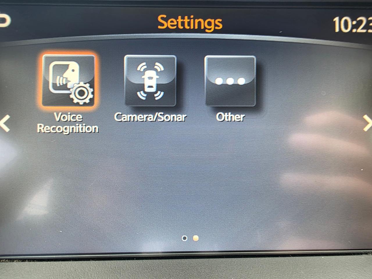 2017 Nissan Pathfinder Platinum 4WD 7 Passenger Photo