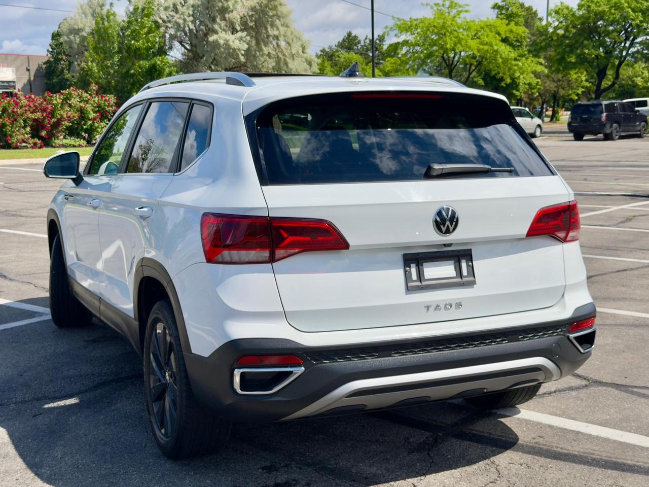 2024 Volkswagen Taos Comfortline Photo4