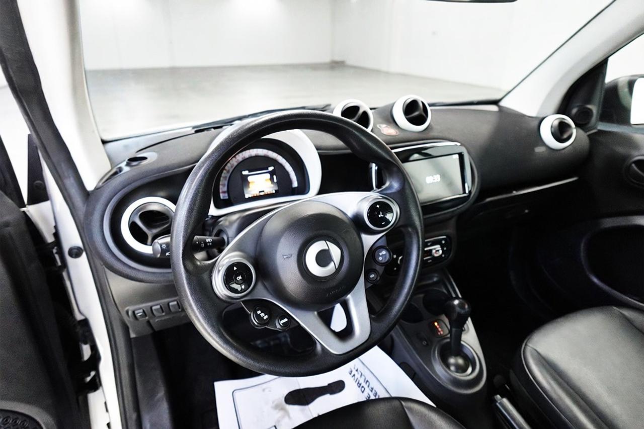 2016 Smart fortwo PURE,NO ACCIDENT,DEALER MAINTAIN,MINT Photo