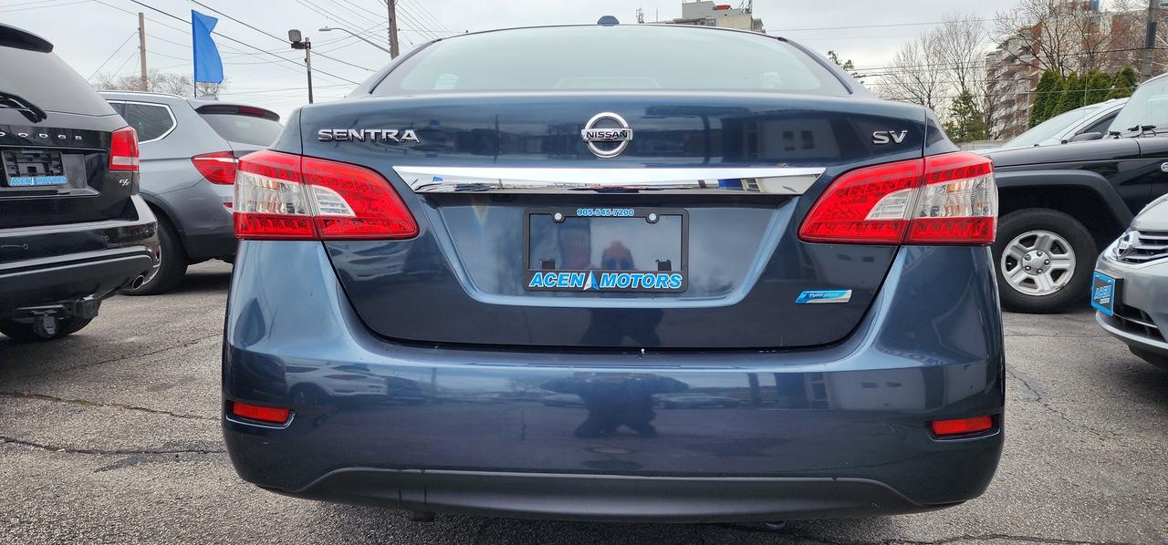 2015 Nissan Sentra SV Photo
