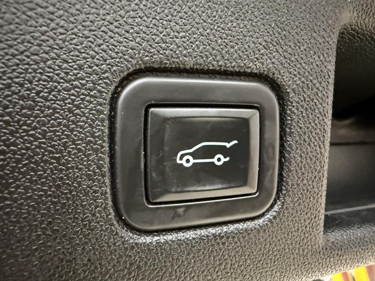 2021 Chevrolet Equinox LT Photo