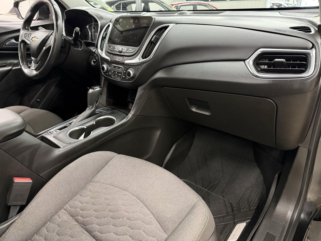 2021 Chevrolet Equinox LT Photo