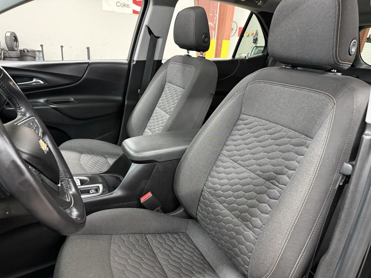 2021 Chevrolet Equinox LT Photo