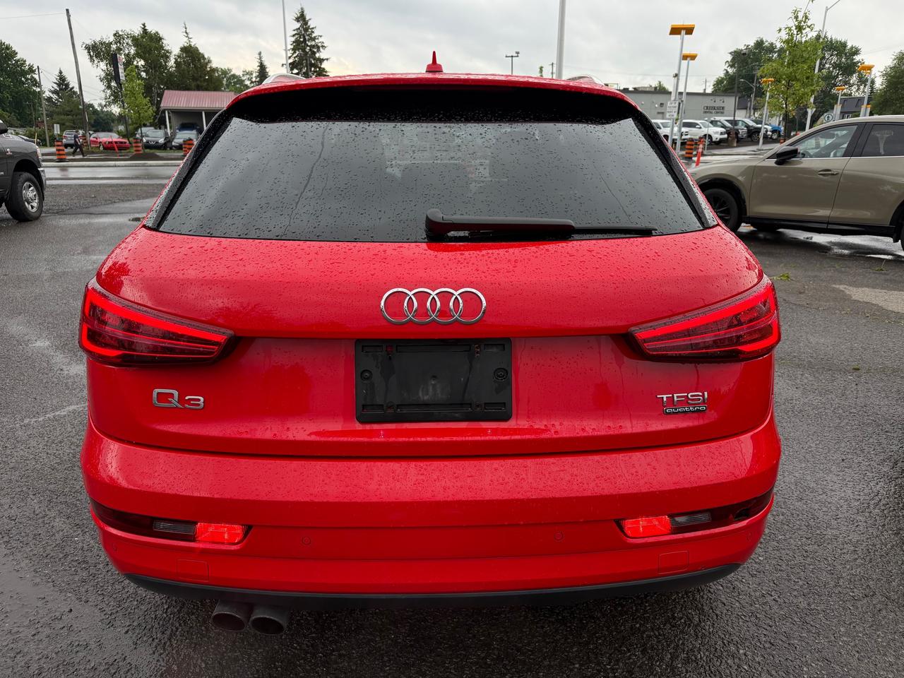 2018 Audi Q3 2.0T Progressiv Sunroof! Leather! NAV! Photo