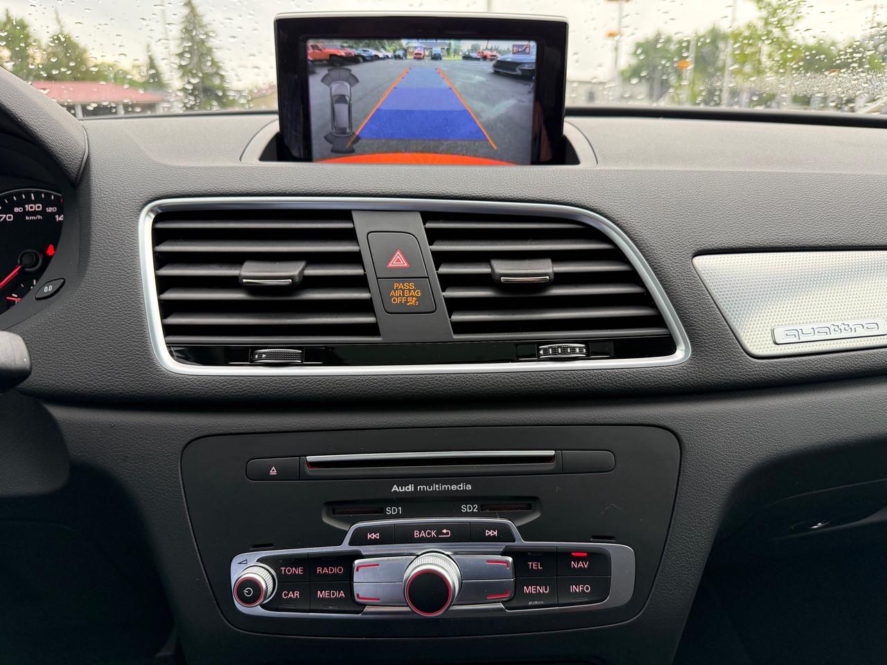 2018 Audi Q3 2.0T Progressiv Sunroof! Leather! NAV! Photo