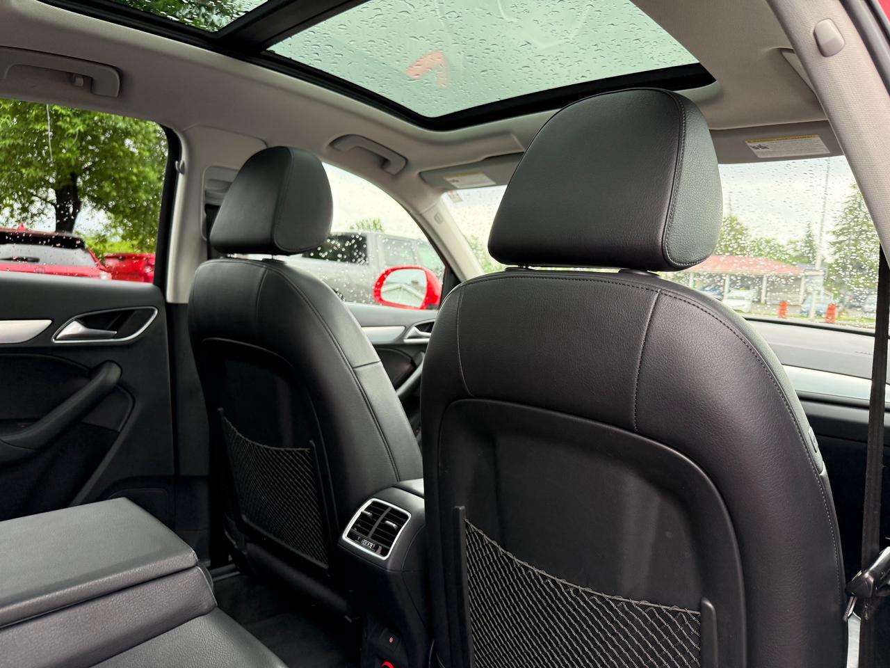 2018 Audi Q3 2.0T Progressiv Sunroof! Leather! NAV! Photo