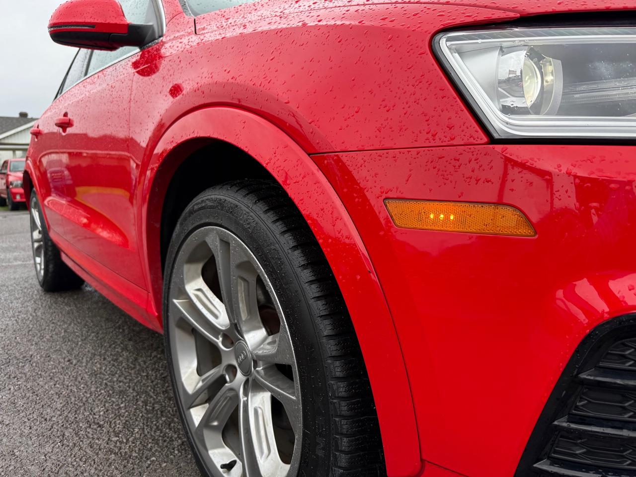 2018 Audi Q3 2.0T Progressiv Sunroof! Leather! NAV! Photo