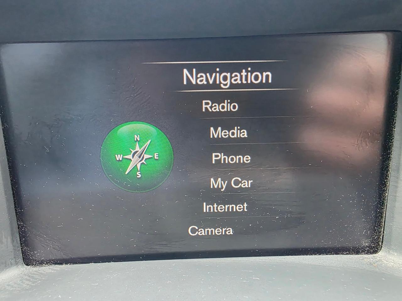 2018 Volvo V60 T5 4WD Photo