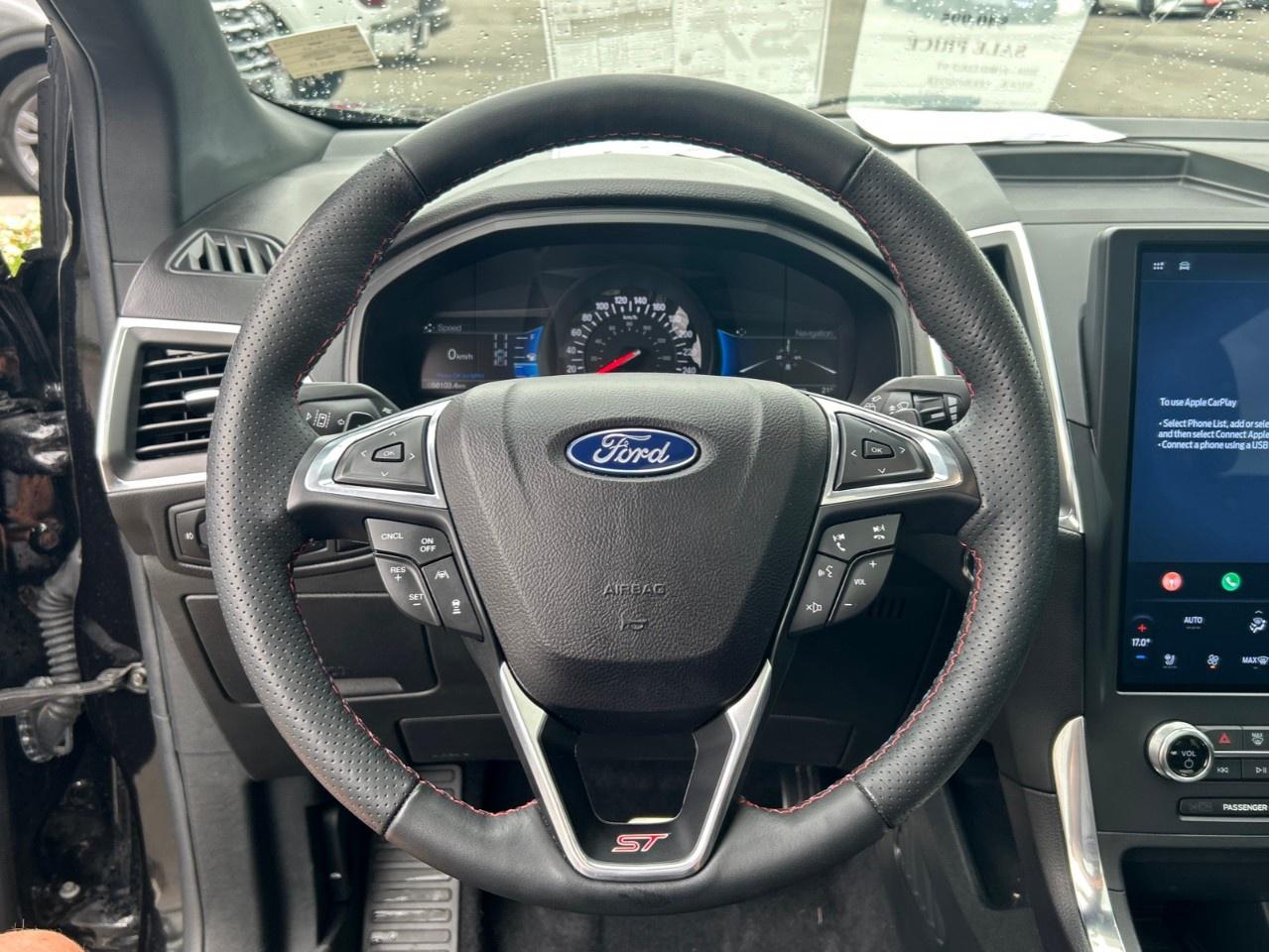 2024 Ford Edge ST AWD Photo