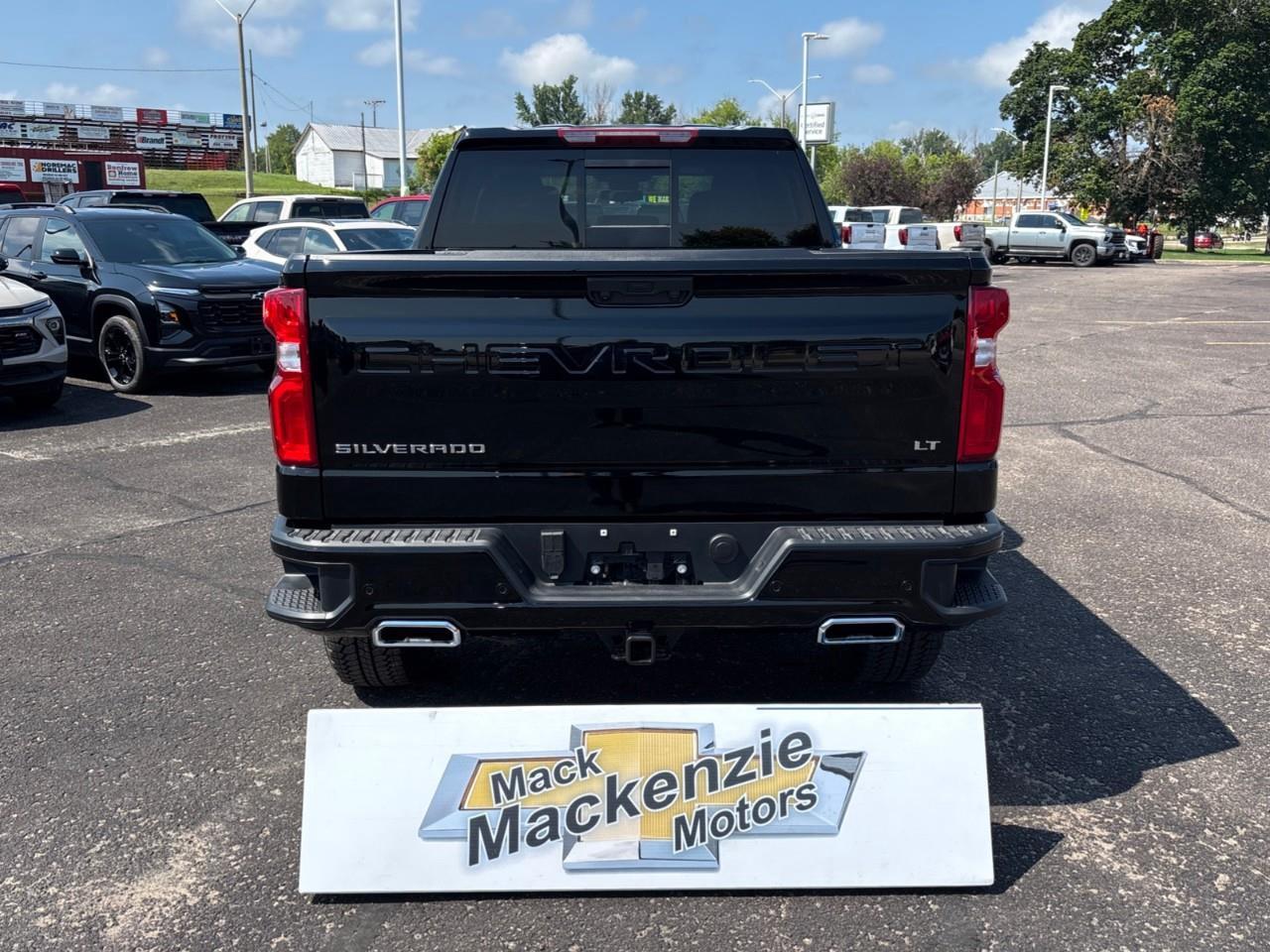 2026 Chevrolet Silverado 1500 LT Trail Boss New 5 Passenger Diesel Powered Crew Cab 4X4 Truck with a 2 Factory Installed Lift, Heated Front Seats, Heated Steering Wheel and a 13.4 Diagonal Touchscreen Radio with Google Built-In, Wireless Apple Photo