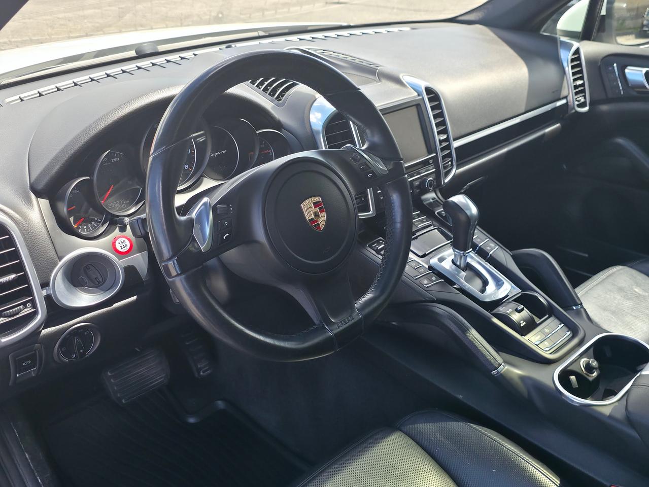 2014 Porsche Cayenne AWD 4dr Tiptronic Photo