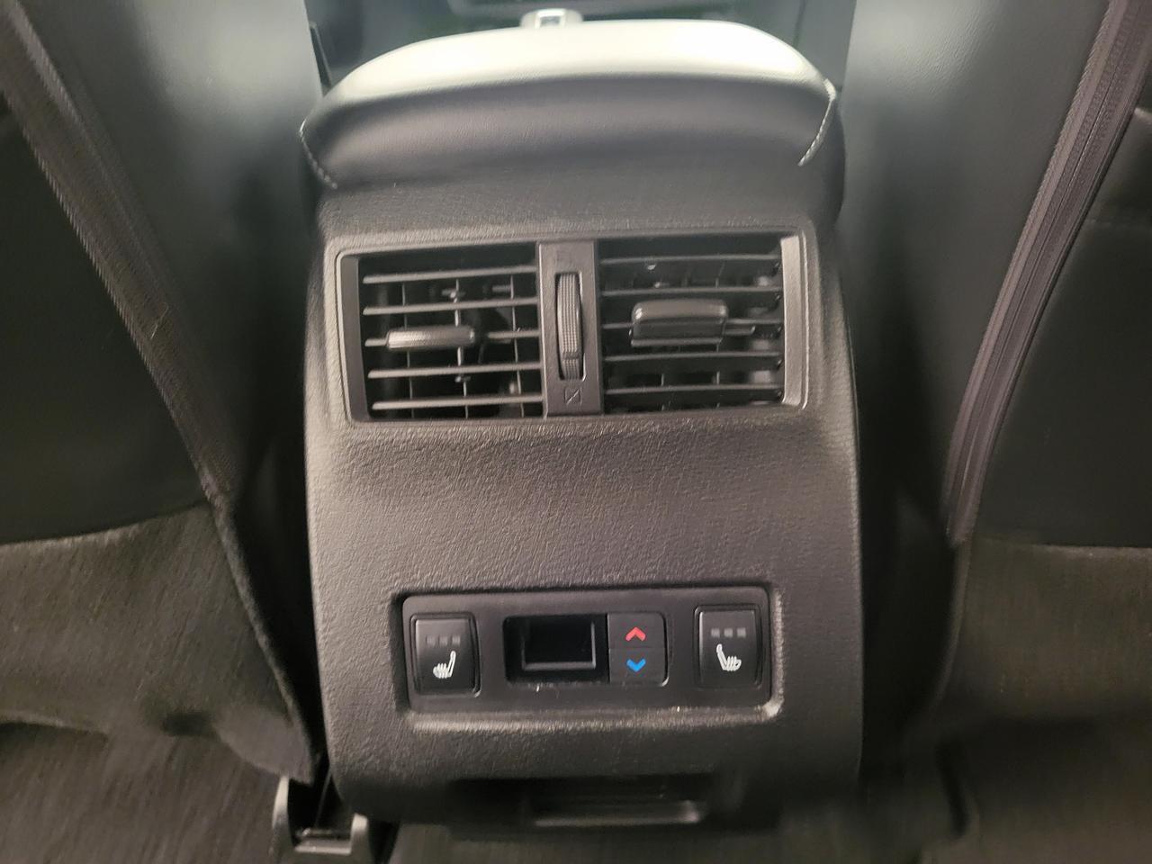 2024 Mitsubishi Outlander GT Photo