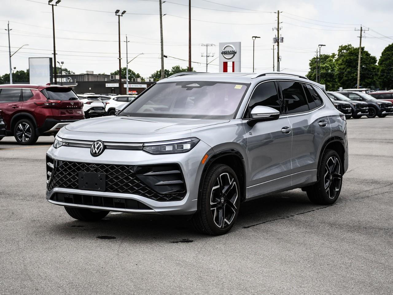2025 Volkswagen Tiguan 2025 Volkswagen Tiguan - Highline R-Line | Stock #LKNO00494A Photo