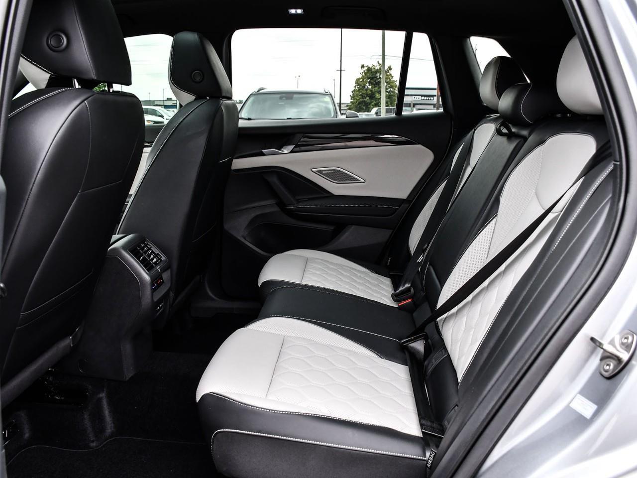 2025 Volkswagen Tiguan 2025 Volkswagen Tiguan - Highline R-Line | Stock #LKNO00494A Photo