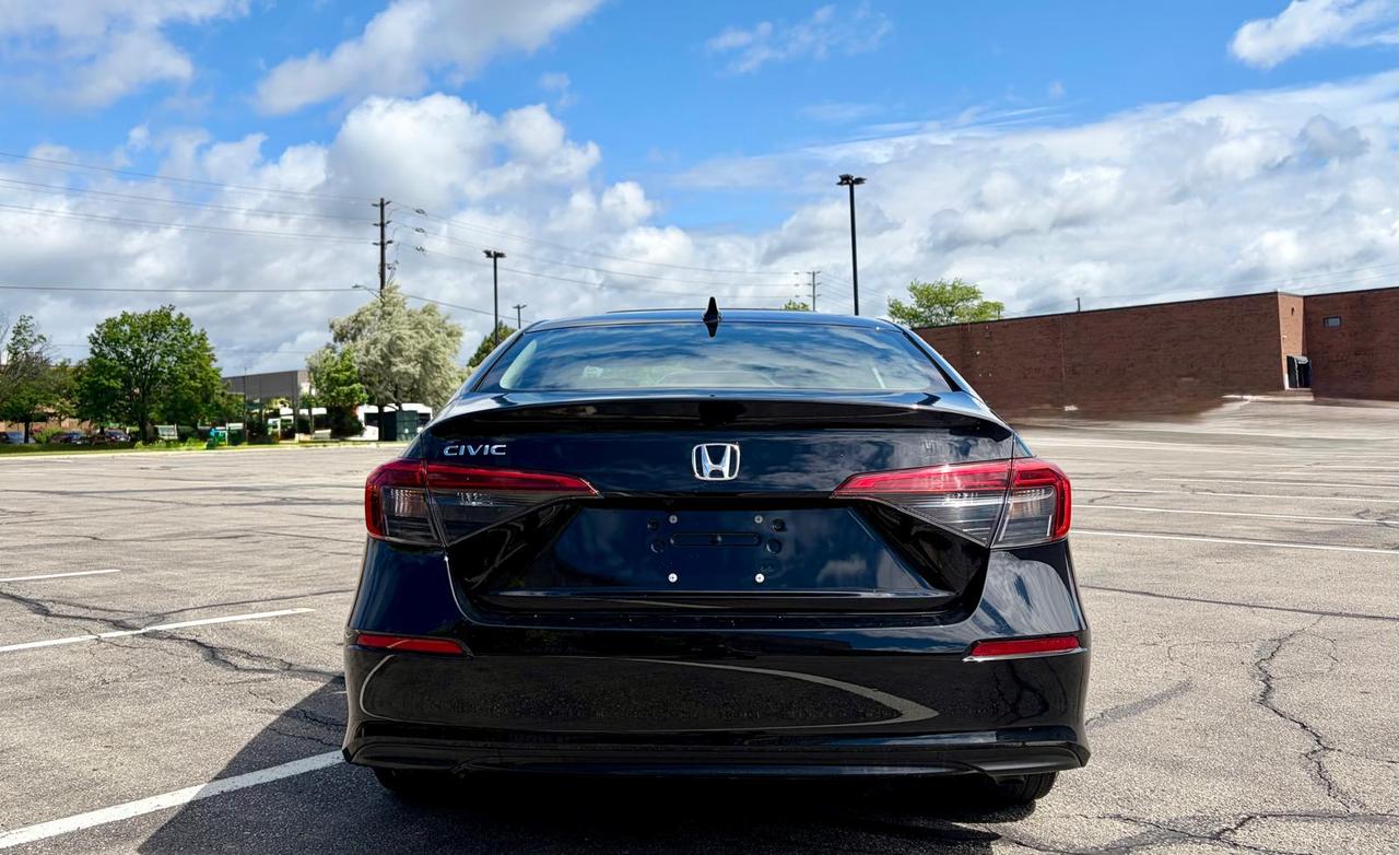 2023 Honda Civic EX Photo
