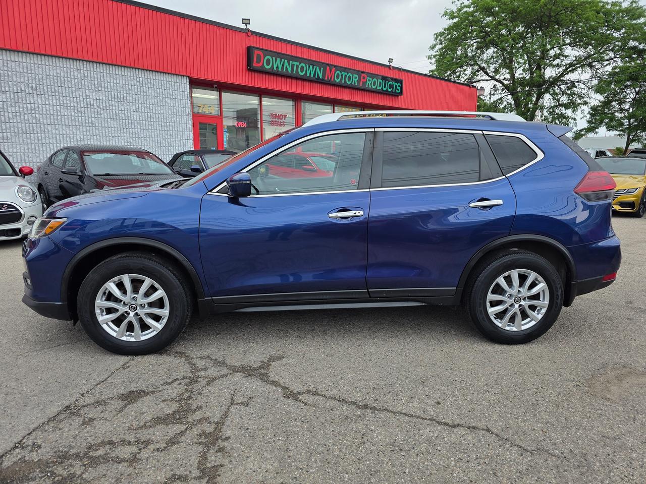 2019 Nissan Rogue SV AWD Photo