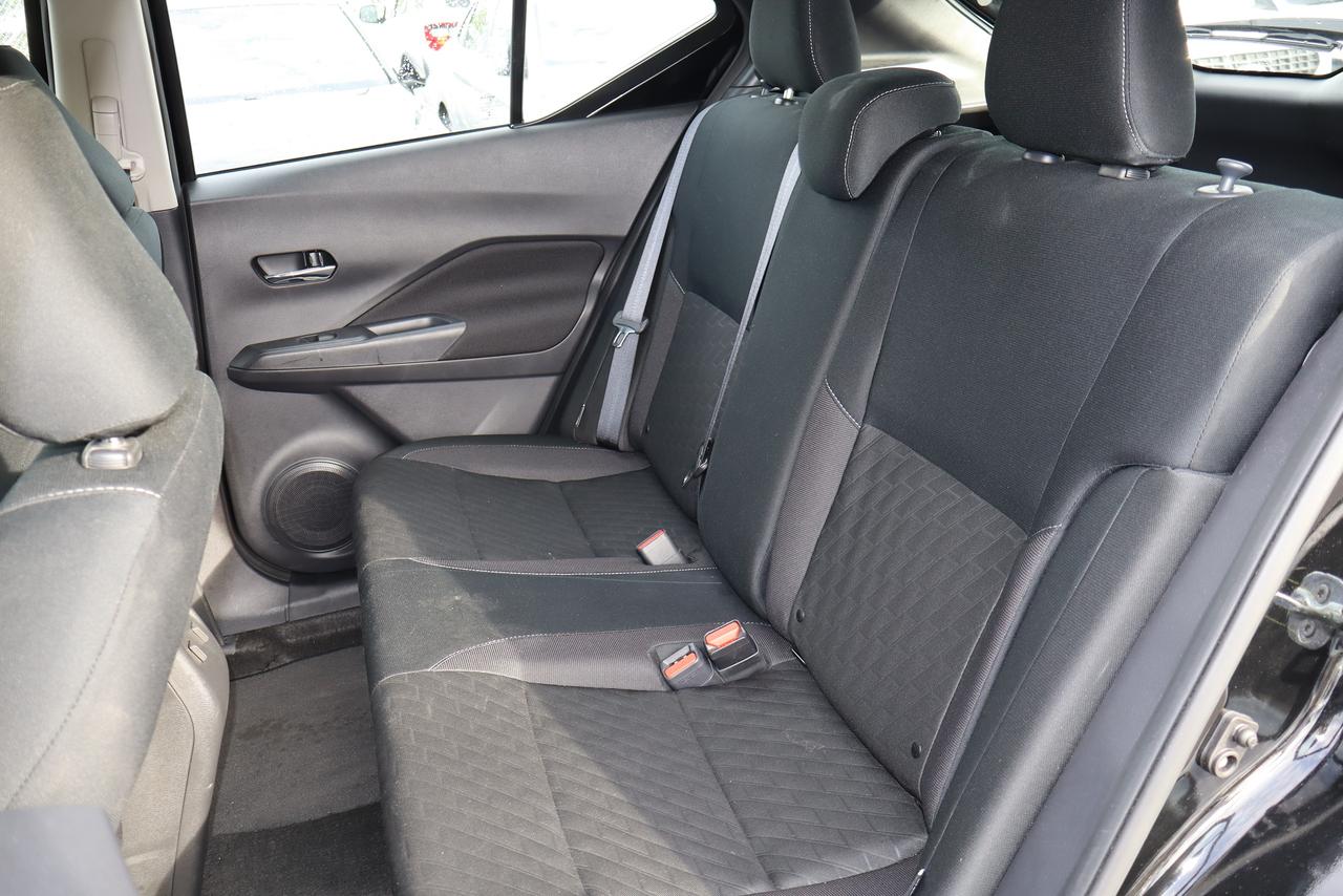 2025 Nissan Kicks SV FWD Photo