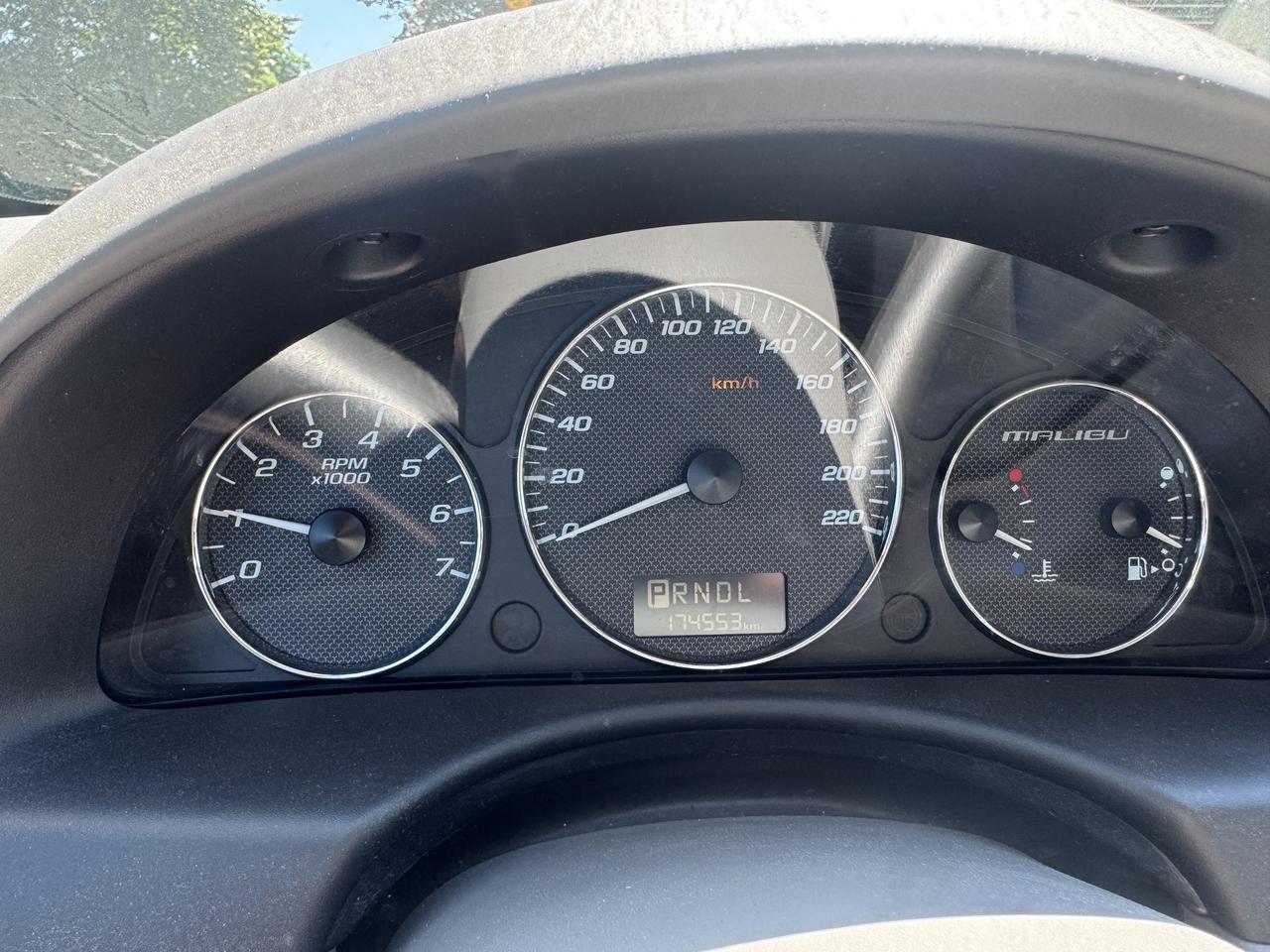 1781812208195