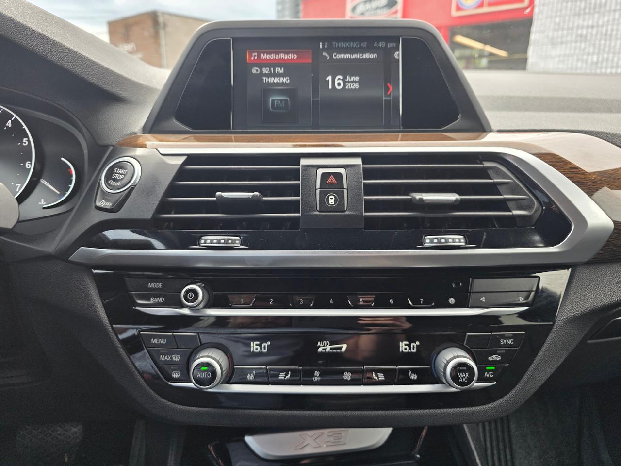 2018 BMW X3 xDrive30i Photo