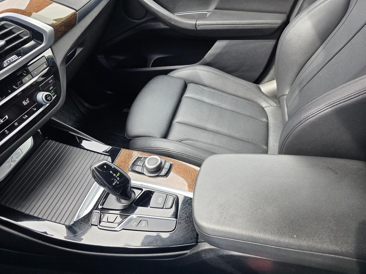 2018 BMW X3 xDrive30i Photo