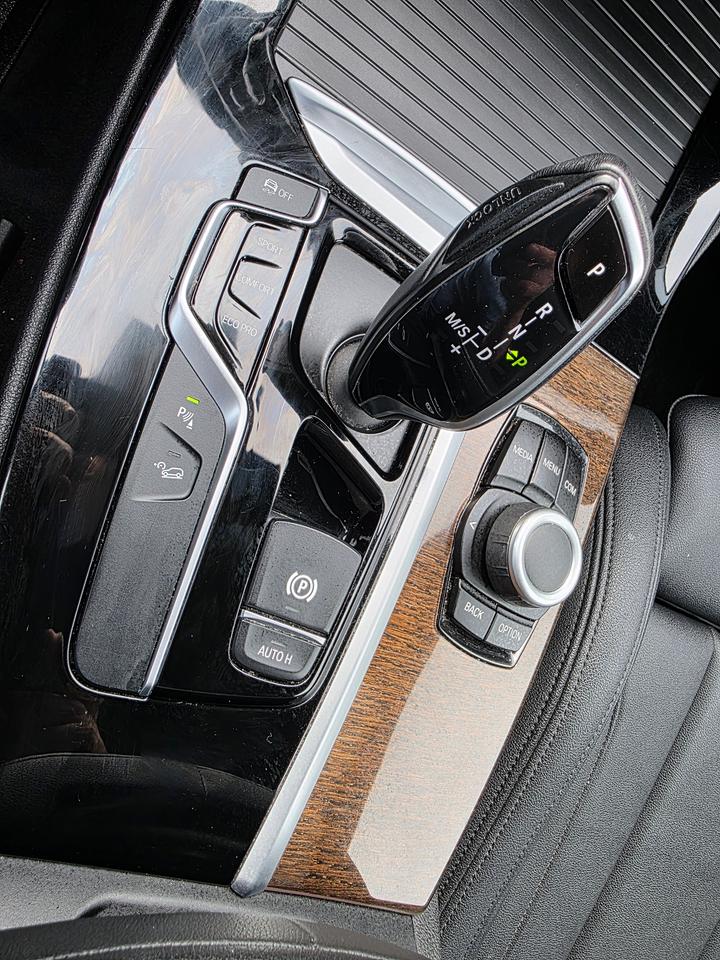 2018 BMW X3 xDrive30i Photo
