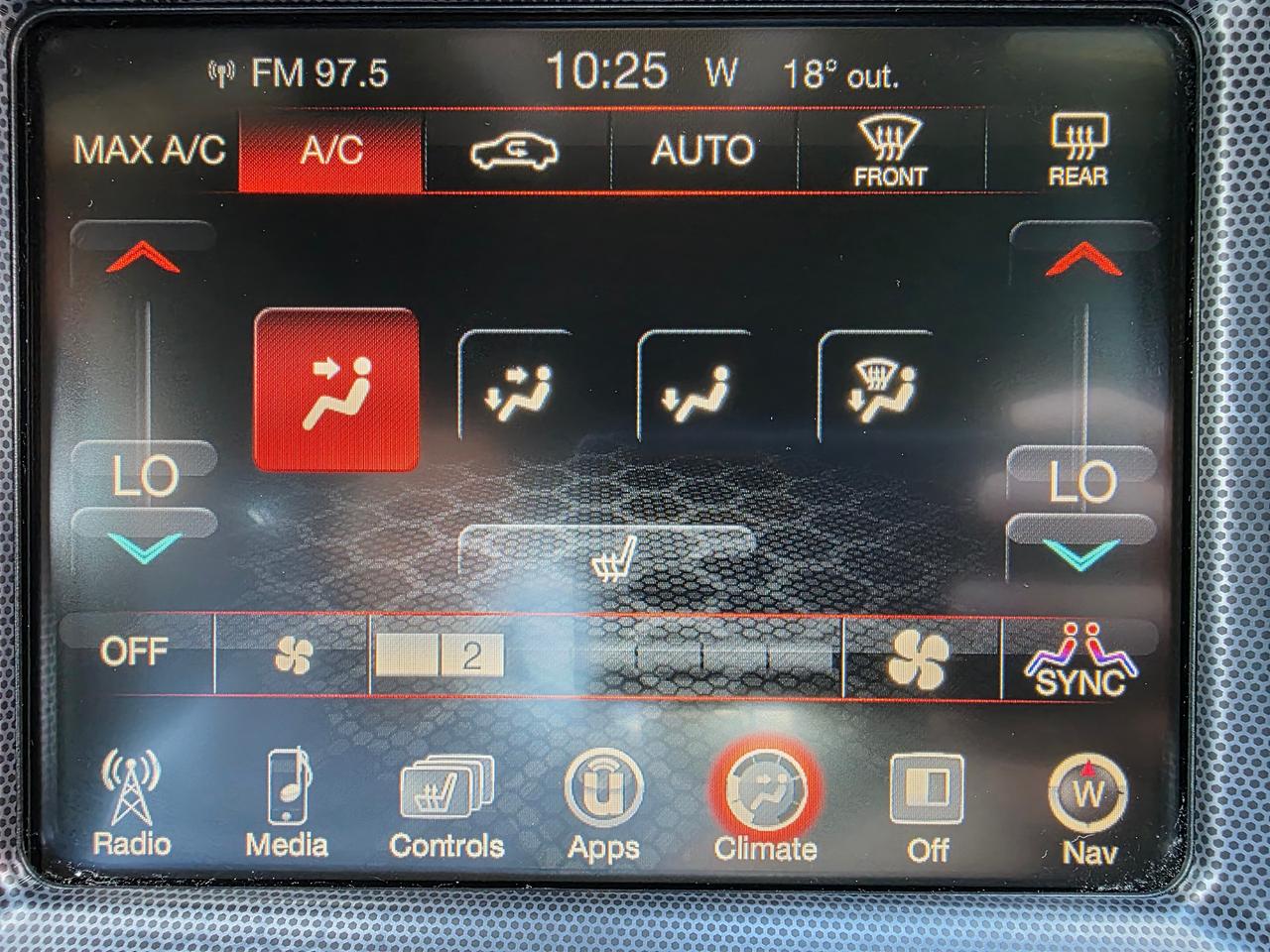 2016 Dodge Charger SXT Photo