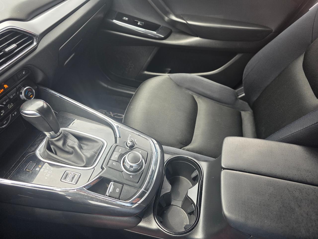 2016 Mazda CX-9 GS Photo