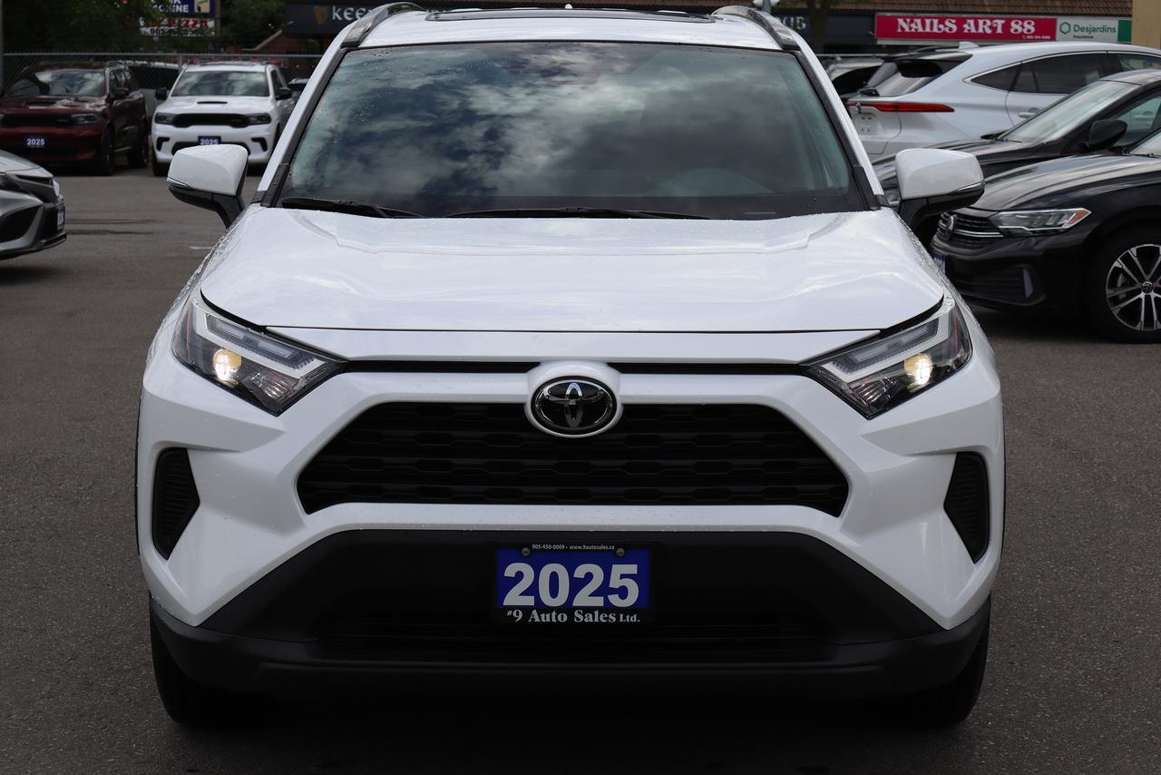 2025 Toyota RAV4 XLE AWD Photo