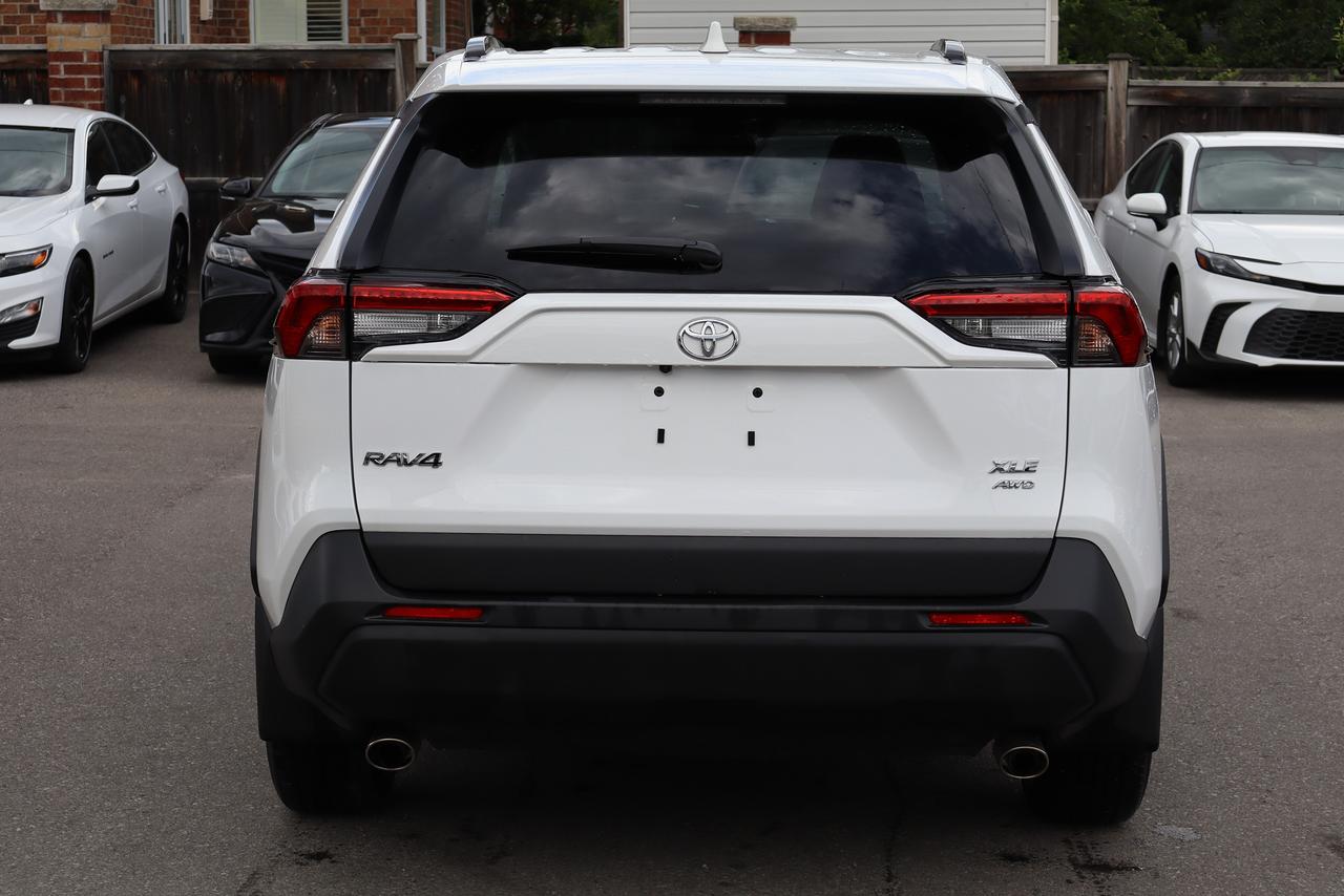 2025 Toyota RAV4 XLE AWD Photo