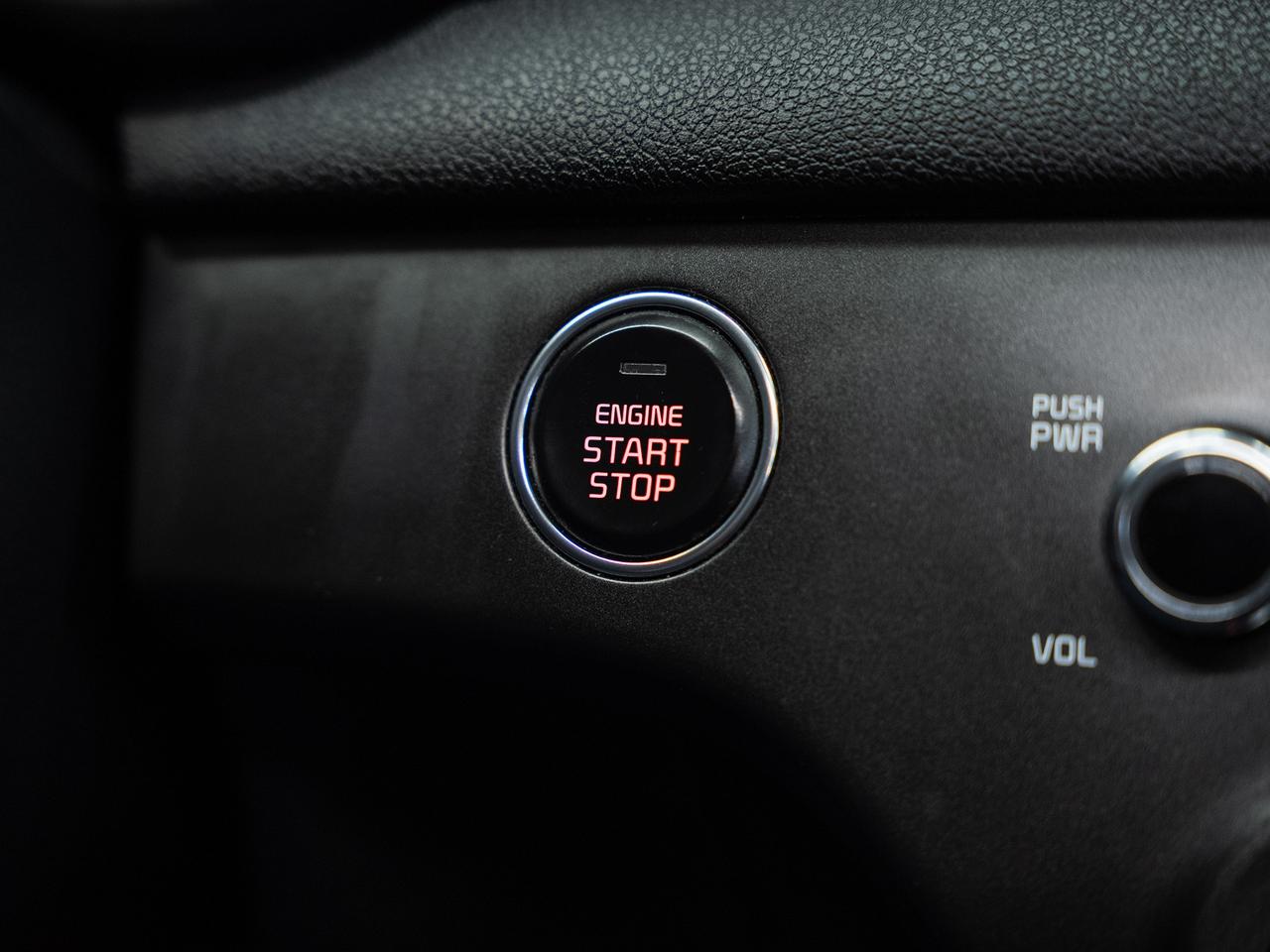 2020 Kia Sportage EX S AWD | Panoroof | BSM | Heated Seats | CarPlay