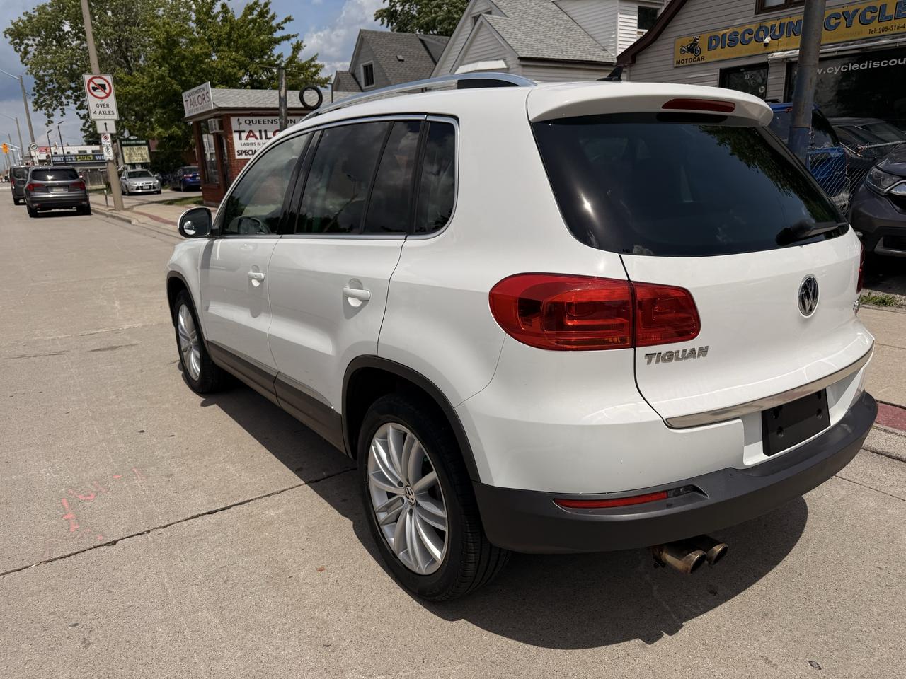 2017 Volkswagen Tiguan 4MOTION 4dr Comfortline Photo