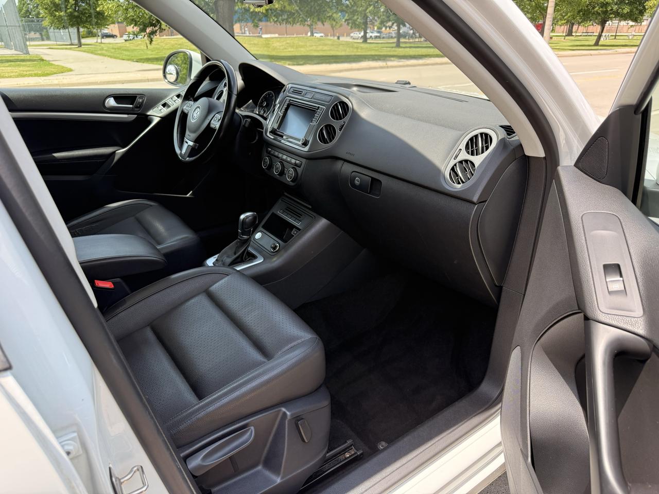 2017 Volkswagen Tiguan 4MOTION 4dr Comfortline Photo