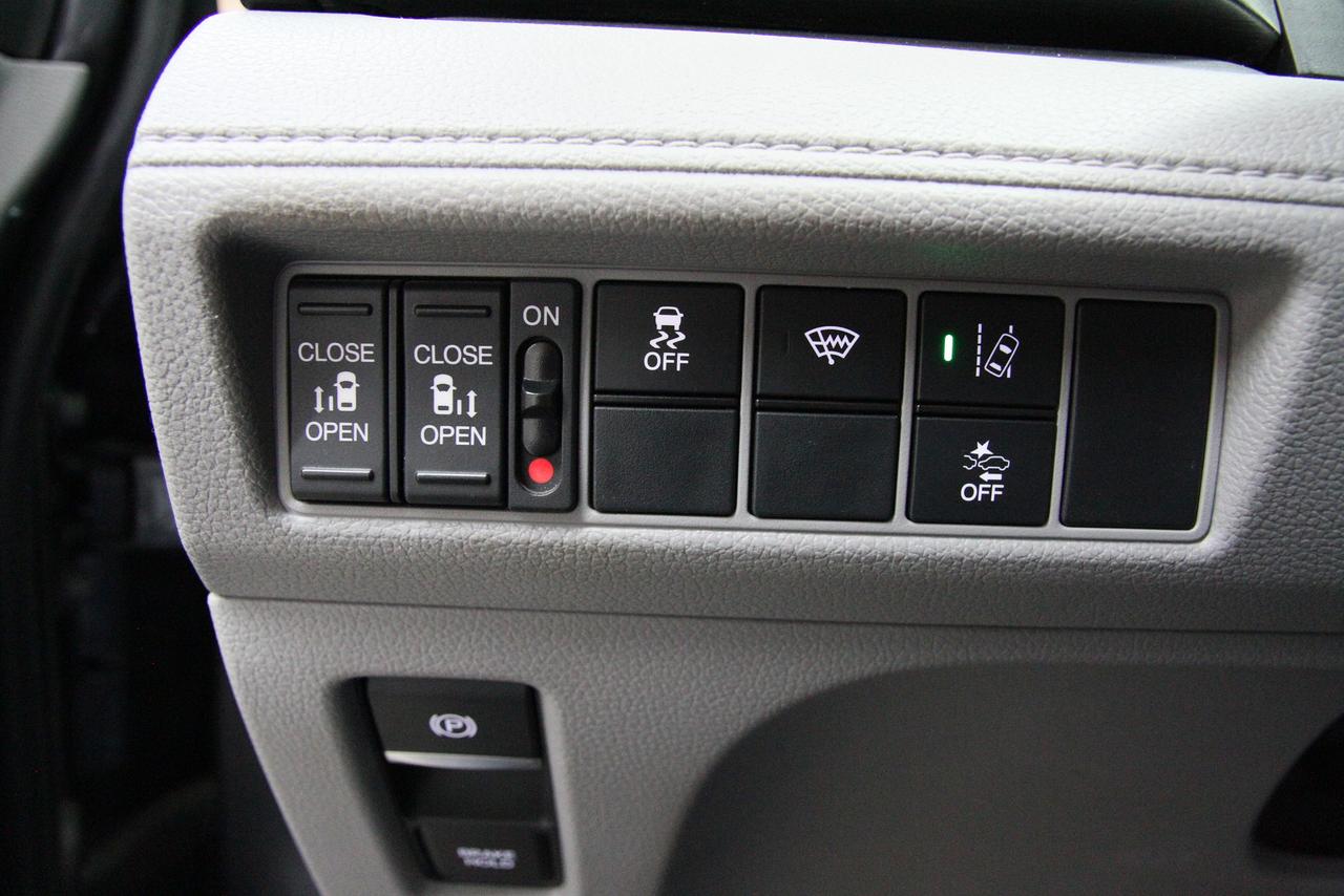 2019 Honda Odyssey EX | Sunroof | PowerDoor | LaneWatch | CarPlay
