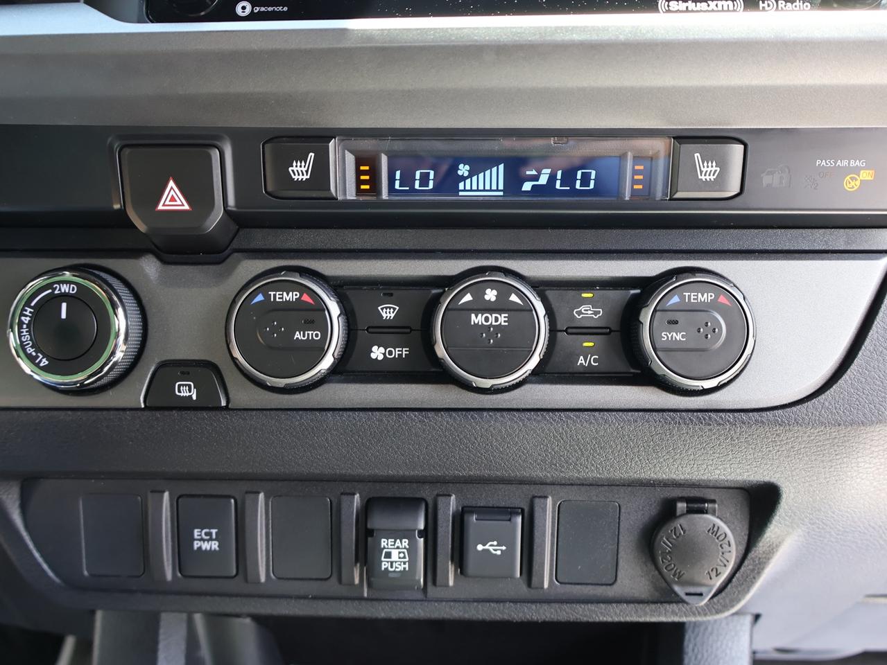 2021 Toyota Tacoma V6 TRD-LONG 4WD CERTIFIED *ACCIDENT FREE* CAMERA NAV BLUETOOTH LEATHER HEATED SEATS CRUISE ALLOYS Photo