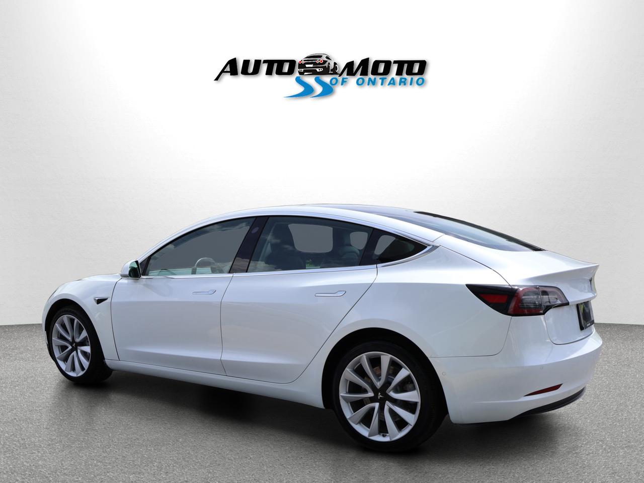 2020 Tesla Model 3 LONG RANGE AWD CERTIFIED *ACCIDENT FREE* CAMERA NAV BLUETOOTH LEATHER HEATED SEATS PANO ROOF CRUISE ALLOYS Photo