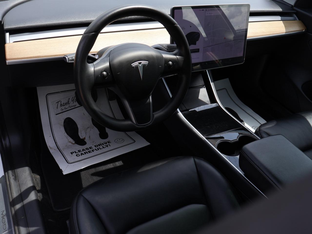 2020 Tesla Model 3 LONG RANGE AWD CERTIFIED *ACCIDENT FREE* CAMERA NAV BLUETOOTH LEATHER HEATED SEATS PANO ROOF CRUISE ALLOYS Photo