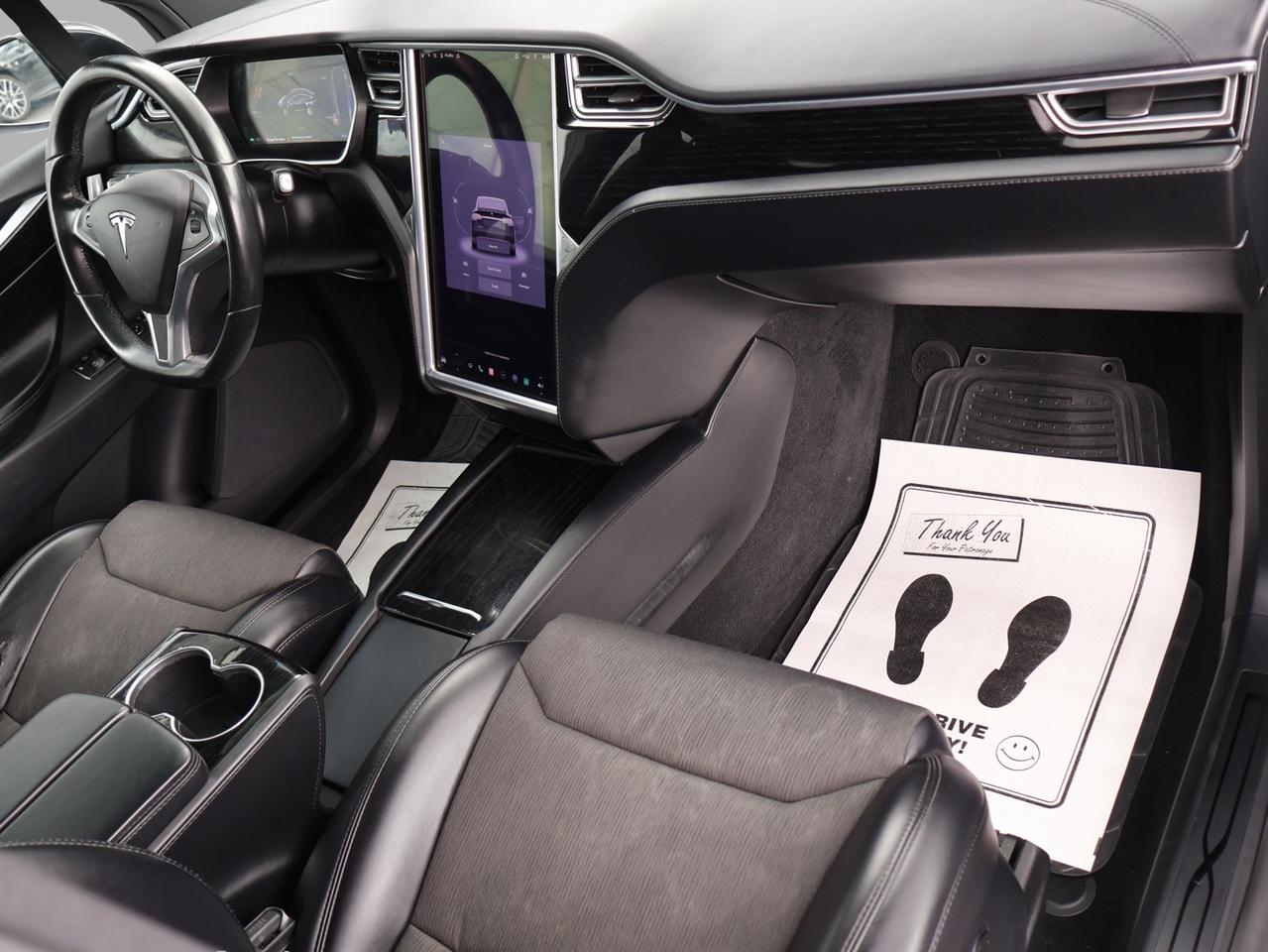2017 Tesla Model X 90D AWD CERTIFIED *ACCIDENT FREE*6 SEATS* CAMERA NAV BLUETOOTH HEATED SEATS PANO ROOF CRUISE ALLOYS Photo