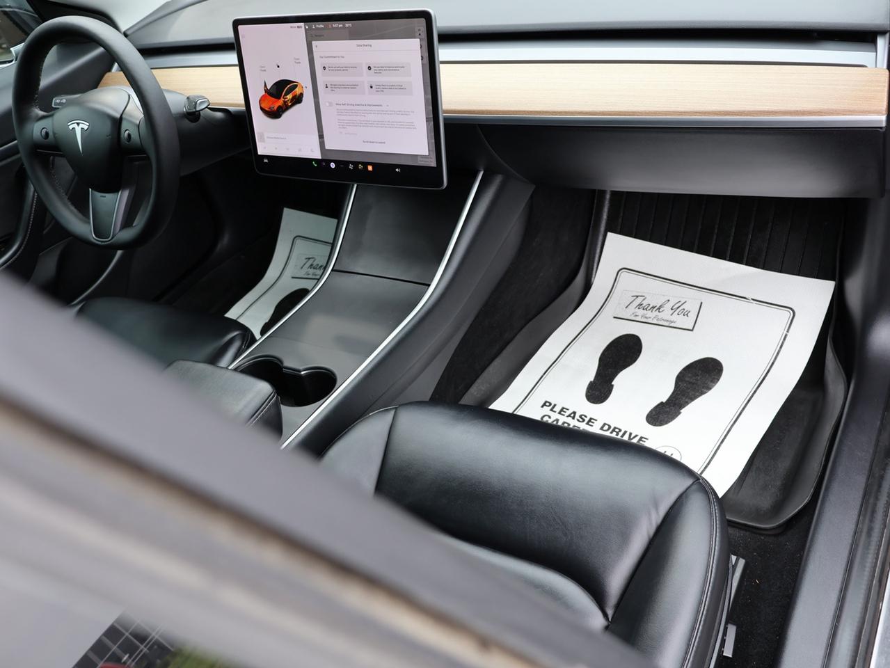 2020 Tesla Model 3 LONG RANGE AWD CERTIFIED *1 OWNER* CAMERA NAV BLUETOOTH LEATHER HEATED SEATS PANO ROOF CRUISE ALLOYS Photo