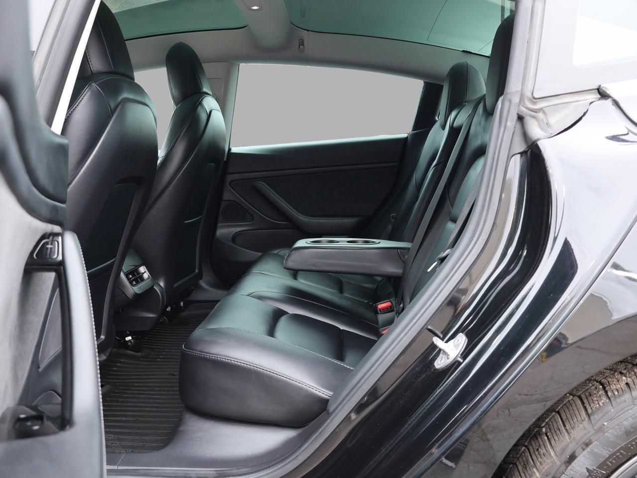 2020 Tesla Model 3 LONG RANGE AWD CERTIFIED *1 OWNER* CAMERA NAV BLUETOOTH LEATHER HEATED SEATS PANO ROOF CRUISE ALLOYS Photo