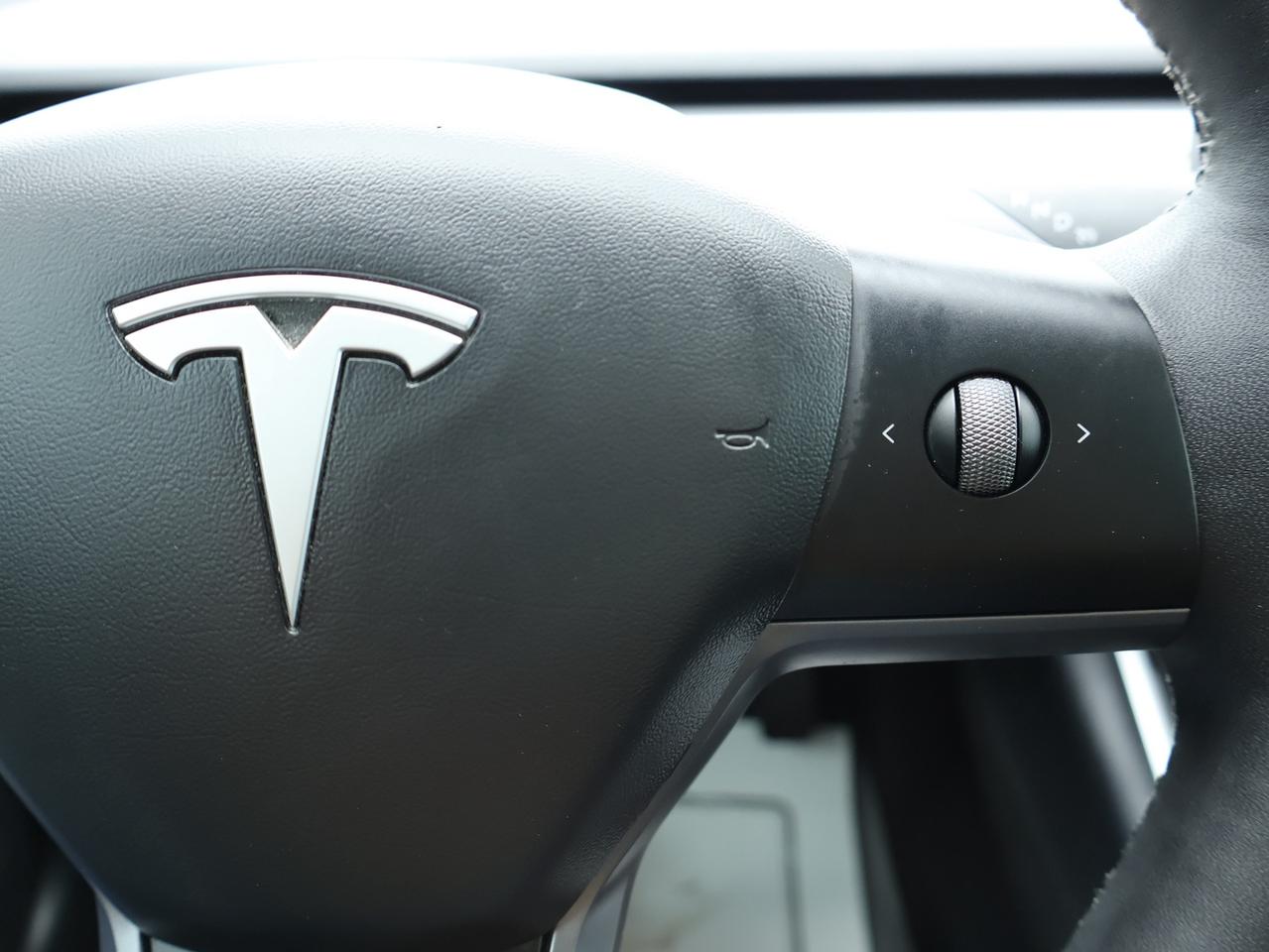 2020 Tesla Model 3 LONG RANGE AWD CERTIFIED *1 OWNER* CAMERA NAV BLUETOOTH LEATHER HEATED SEATS PANO ROOF CRUISE ALLOYS Photo